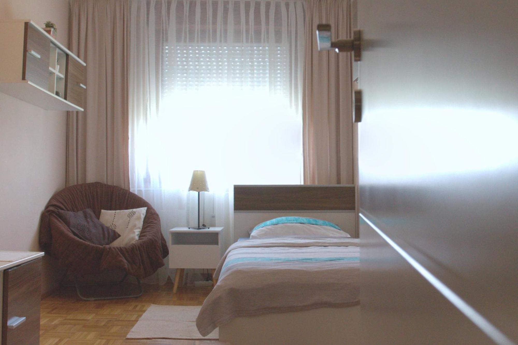Sunny Day -Arena Zagreb , 2 Bathrooms, 102M², Quarto foto